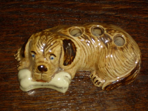 Hund stiftehalter aus keramik - stiftehalter,